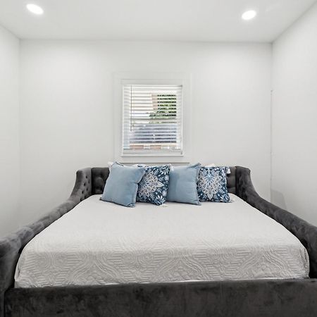 Centrally Located Home In Atlanta-10 Mins From Ga Aquarium, Mercedes Benz Stadium, & Much More Exterior photo