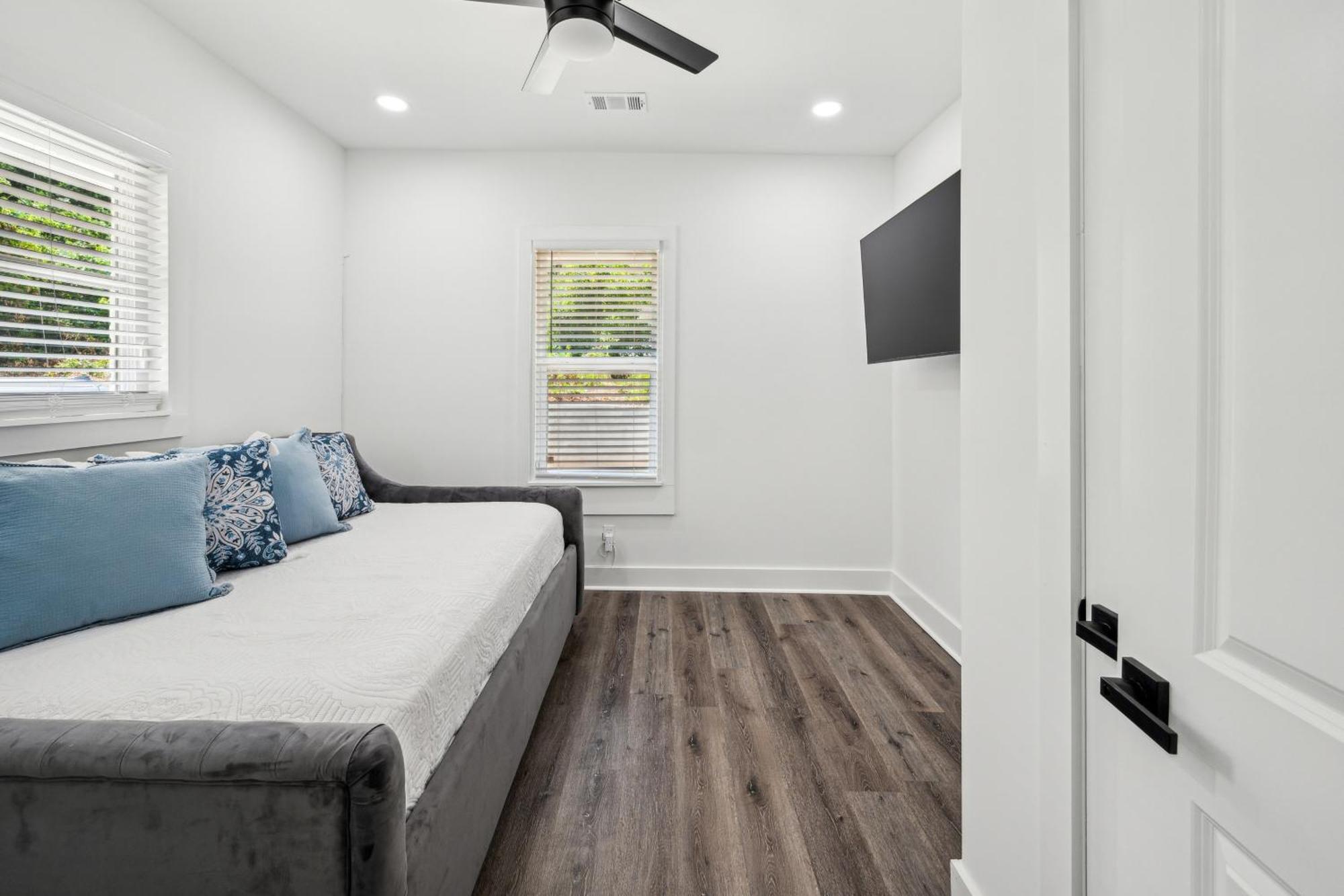 Centrally Located Home In Atlanta-10 Mins From Ga Aquarium, Mercedes Benz Stadium, & Much More Exterior photo