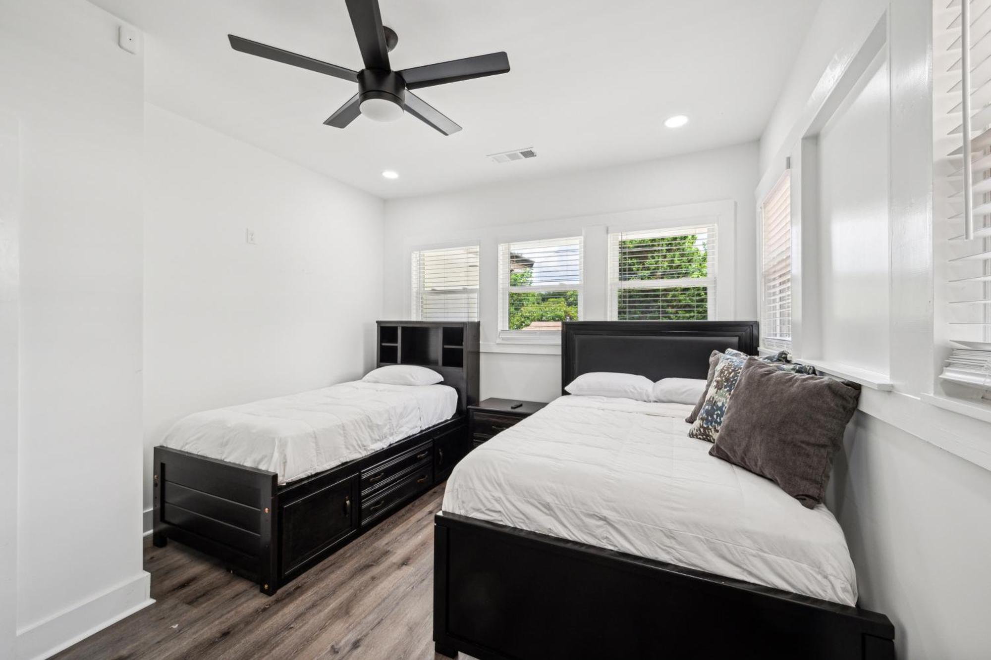 Centrally Located Home In Atlanta-10 Mins From Ga Aquarium, Mercedes Benz Stadium, & Much More Exterior photo